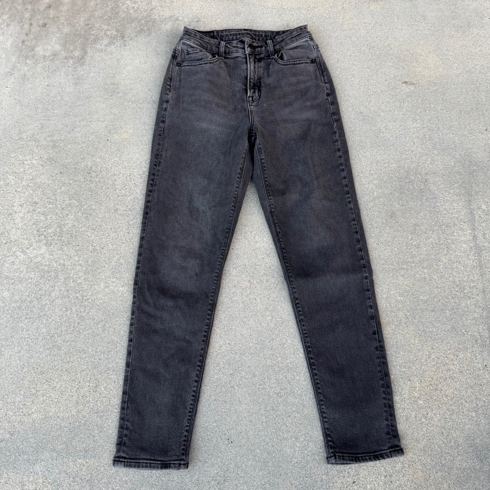 American Eagle Mom Jeans High Waisted Tapered Leg Washed Black Size 00 Denim